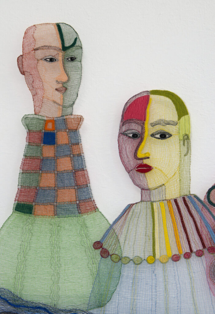 3_KarolaPezarro_MUTUAL_SECRETS_detail1