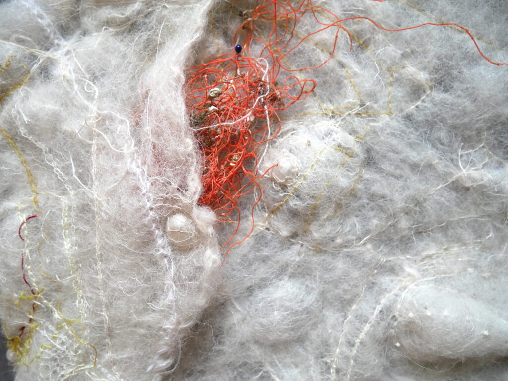 corsage.detail