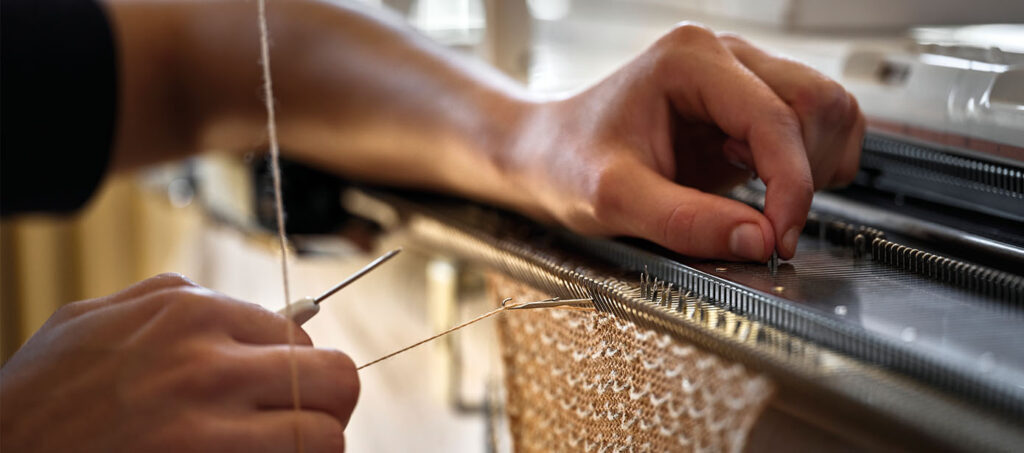 65295f240c09ad650d8ba795 banniere prix intelligence de la main intramuros - Accueil - Quimper Brest